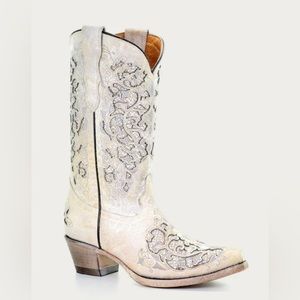 Corral Women's Beige Embroidered Western Cowboy Boot